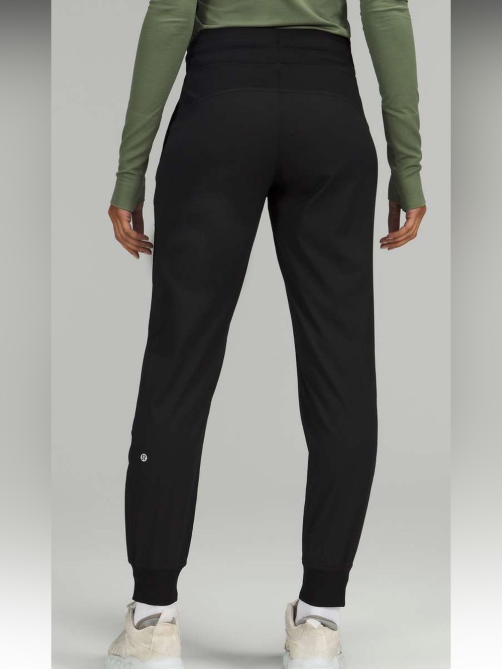 Lululemon Dance Studio Mid-Rise Jogger Size 8